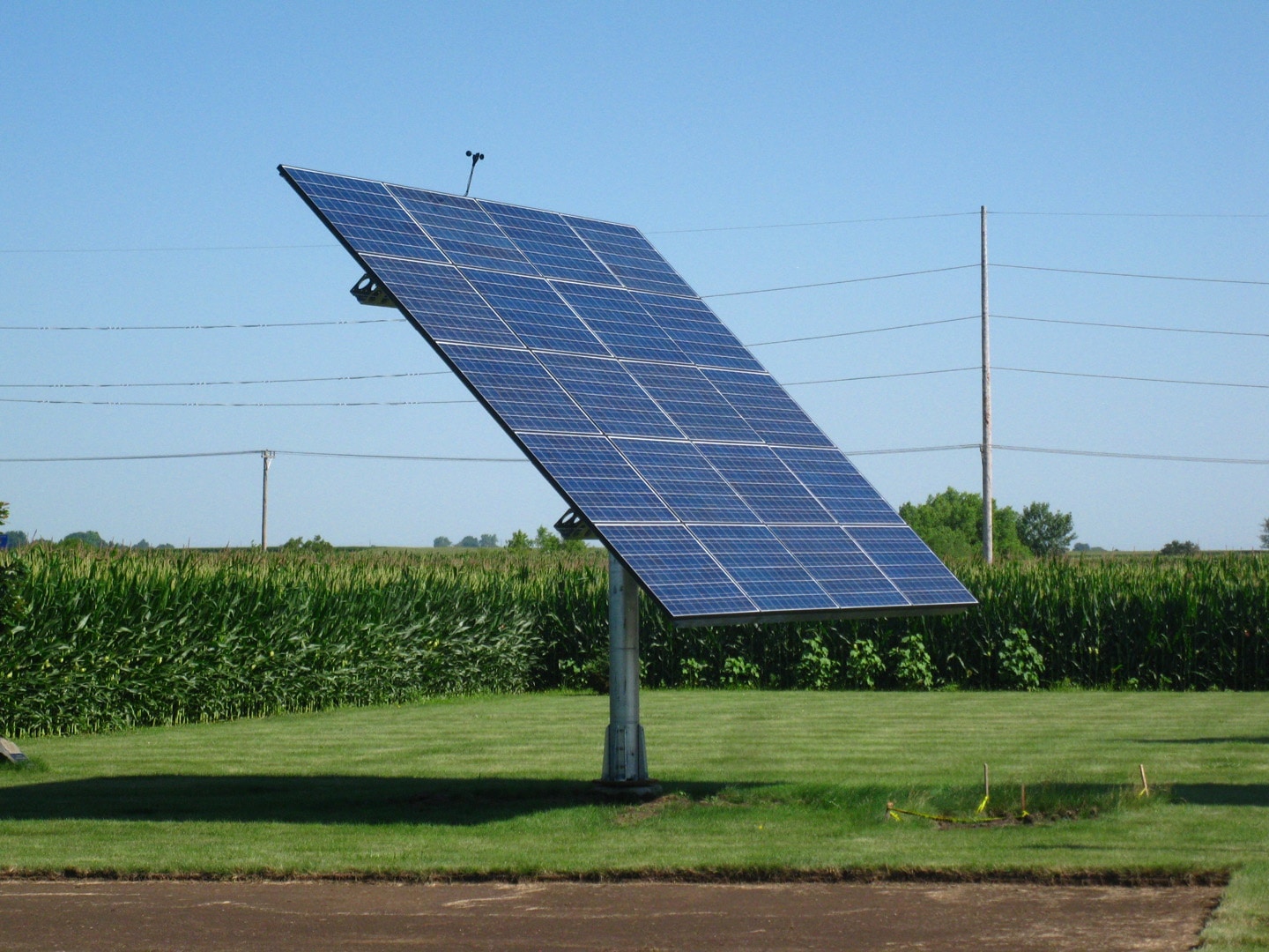 Solar Tracking Installations | Solar Sun Tracker | Tick Tock Energy