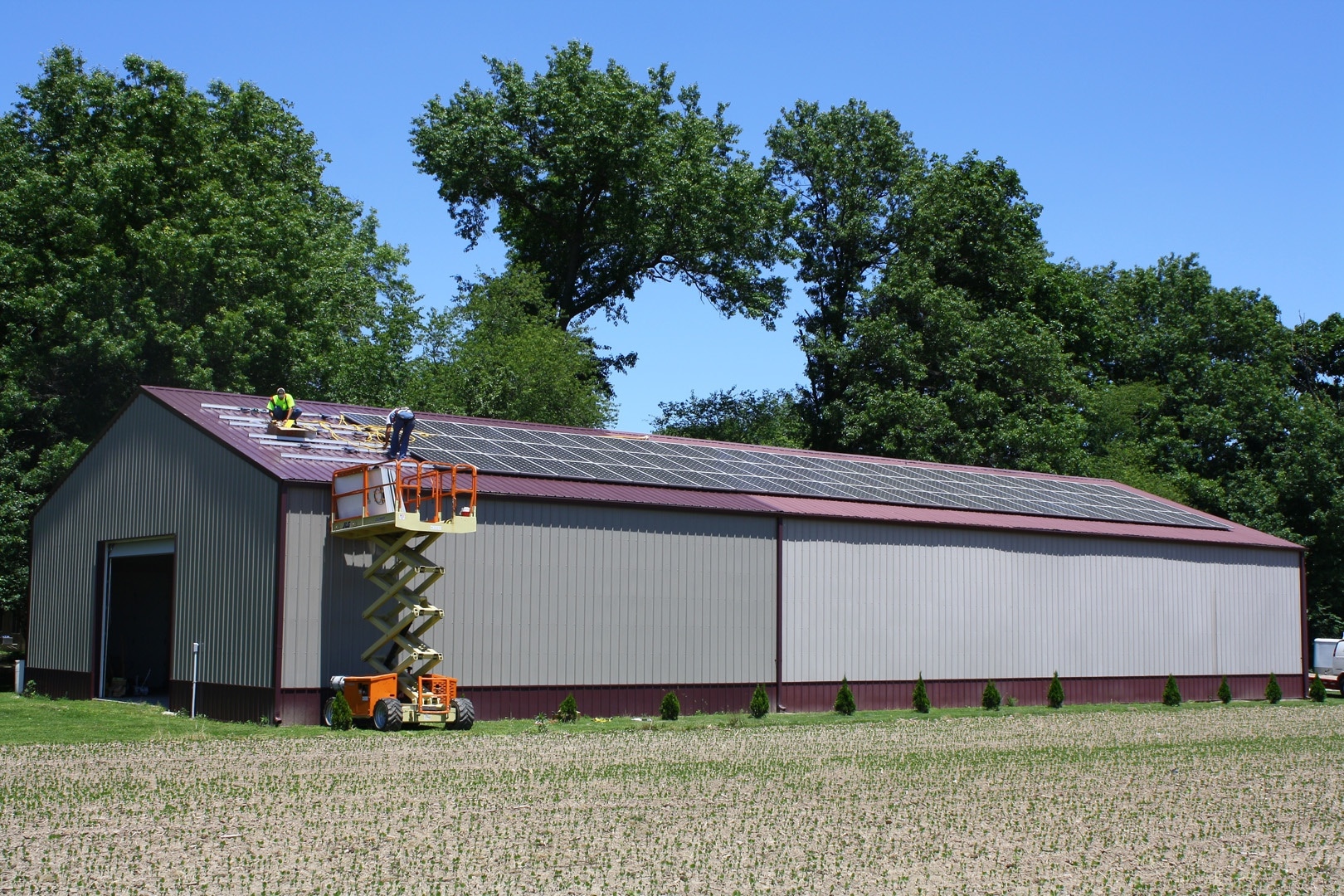 roof mounted solar panels metal barn