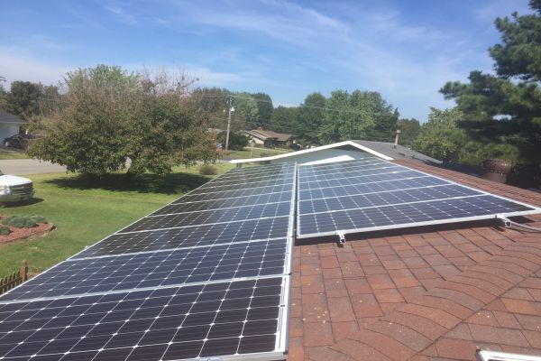 solar-panel-installation-for-home