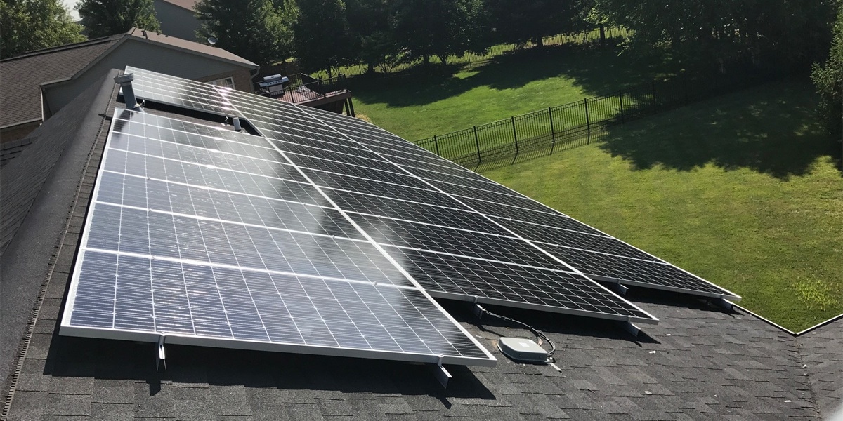 roof mounted solar panels home