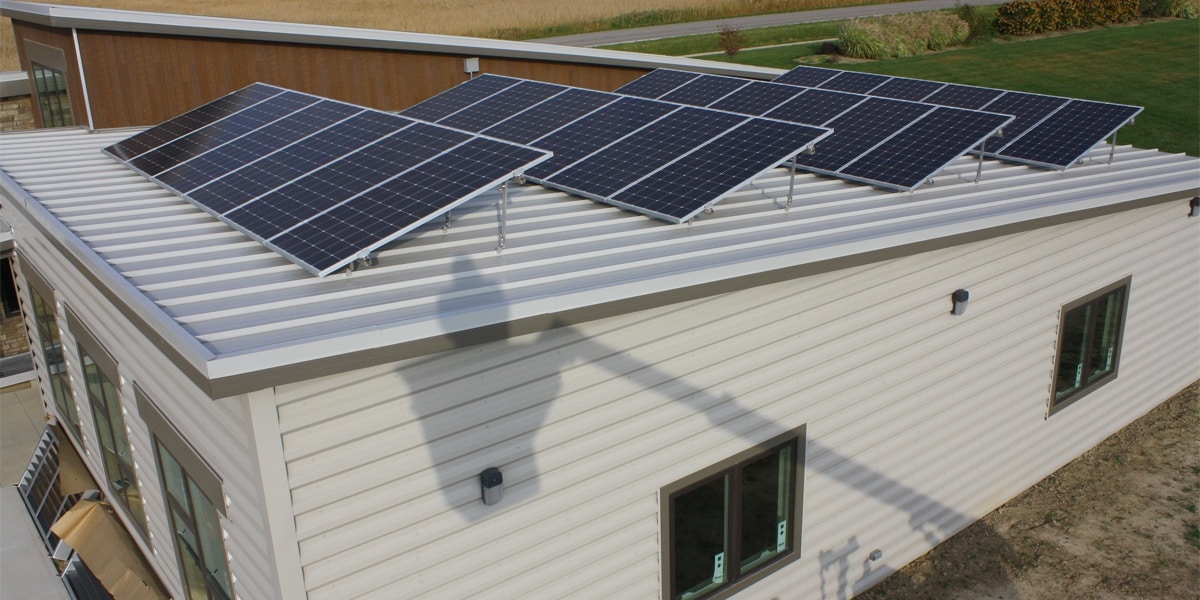 standing seam metal roof mounted solar panels