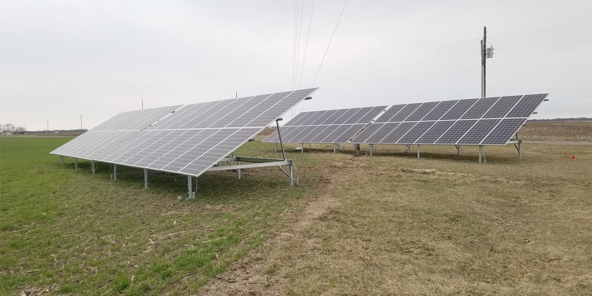 ground mounted solar panels WGEL radio station