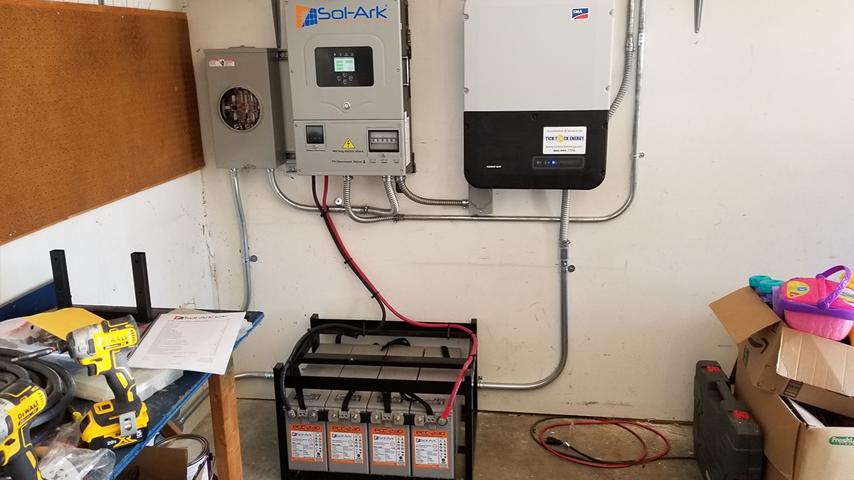Roof Mounted Solar Panels w/ Sol-Ark Batteries in Collinsville, IL