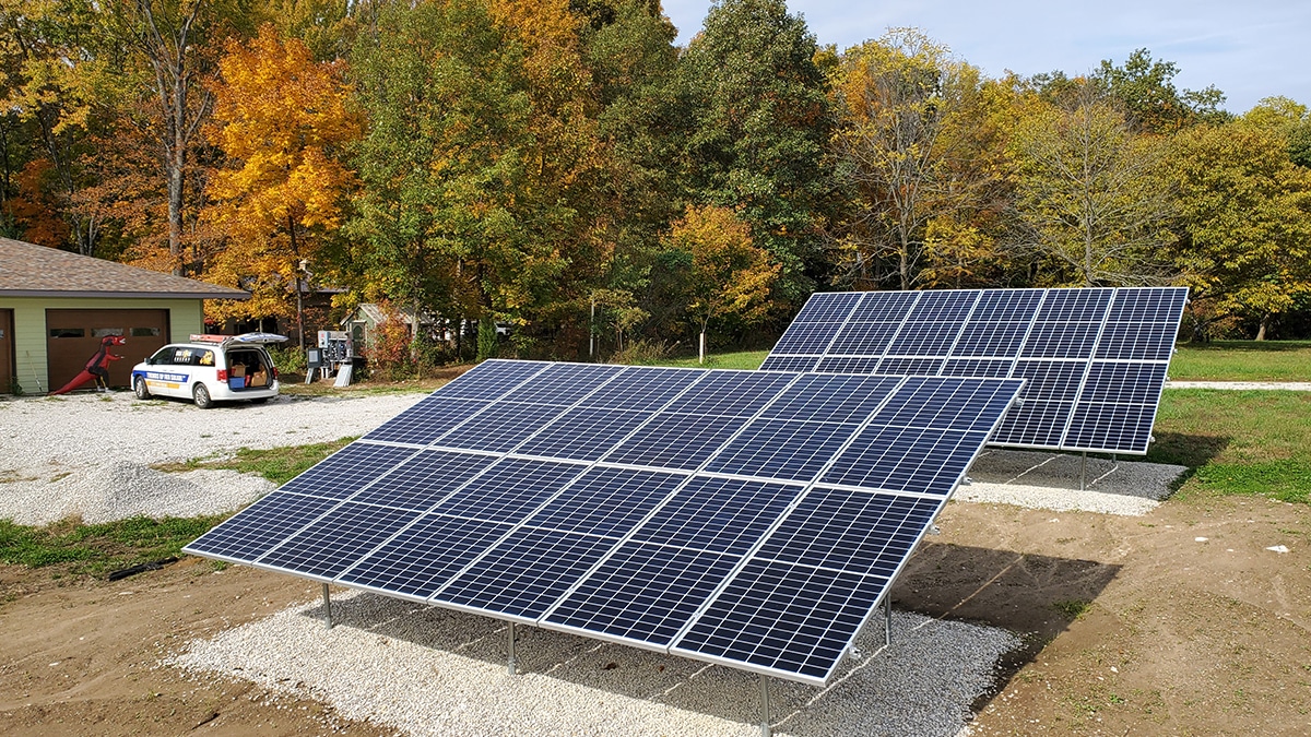 Solar roof mount clearance