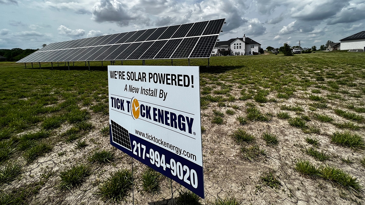 Residential Ground Mount SolarResidential Ground Mount Solar