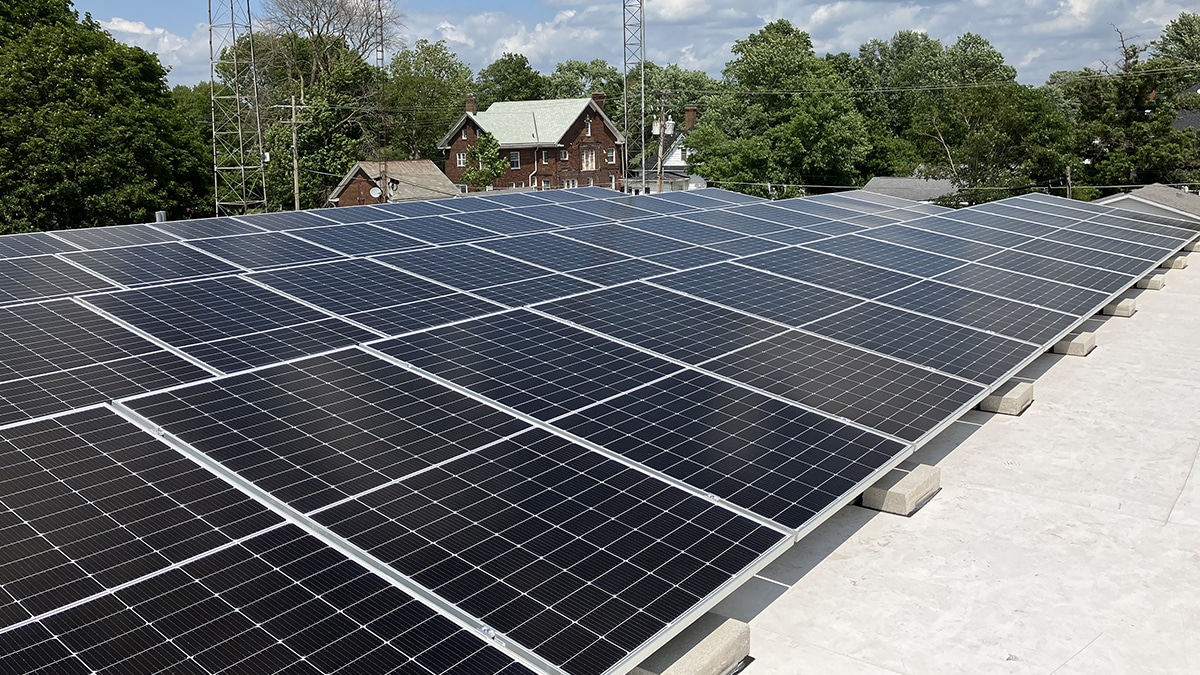 Roof Mounted commercial solar array