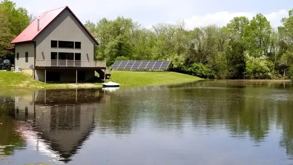 13.2 kW (DC) Off-Grid Ground-Mounted Solar System for Cabin in Sullivan, IL
