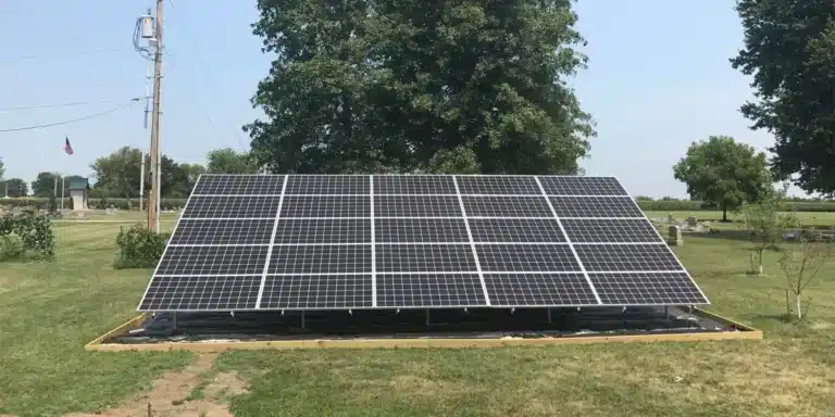 8.8 kW (DC) Residential Ground-Mounted Solar Array in New Baden, IL