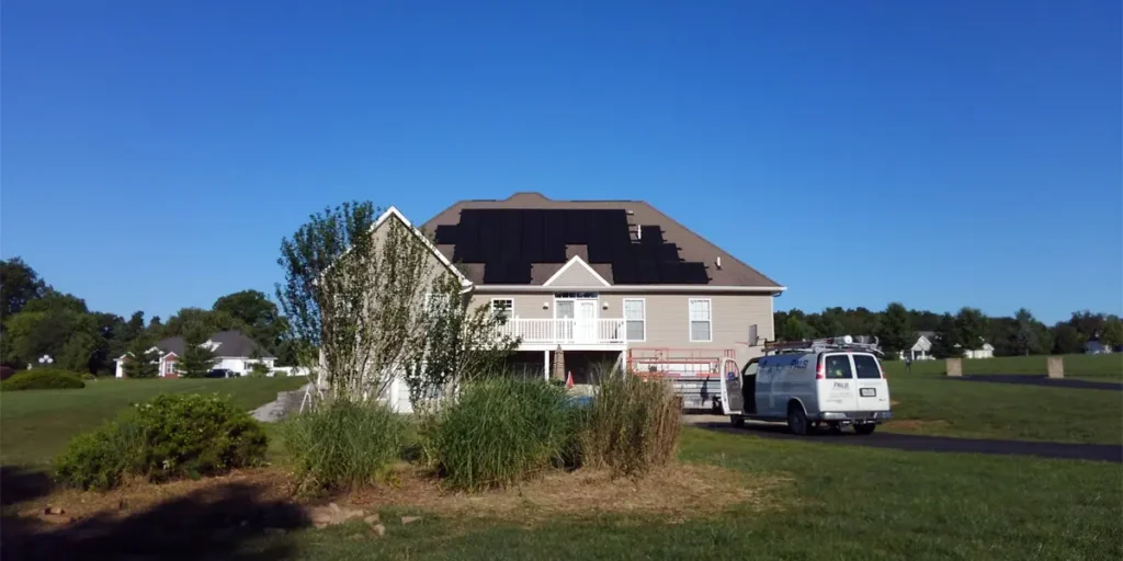 9.6 kW (DC) Roof Mount for Residential Home in Mt. Vernon, IL