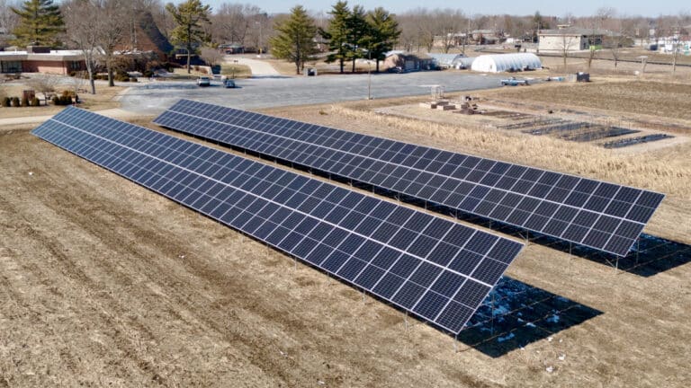 106 kW Ground Mount for Lutheran Church in Urbana, IL
